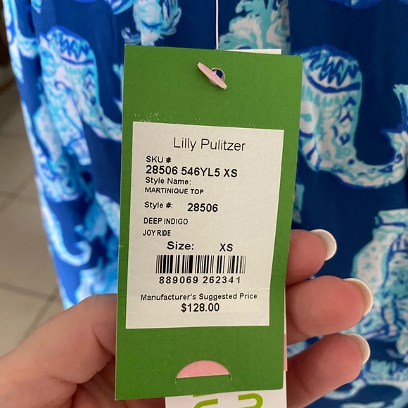 Lilly Pulitzer Top NWT - Picture 3 of 3